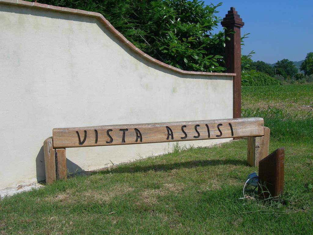 Vista Assisi Bed and Breakfast Exteriör bild